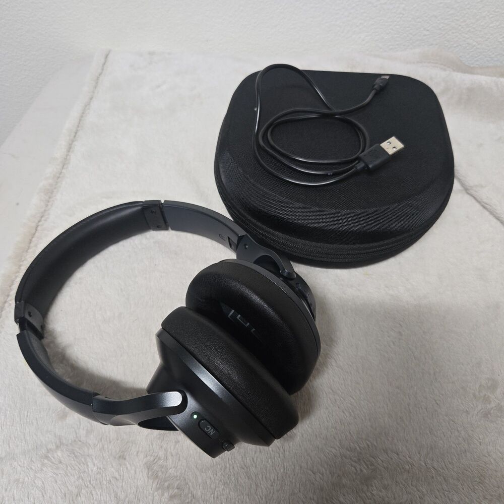 Anker Soundcore Life Q20 Over the Ear Wireless Headphones - Black
